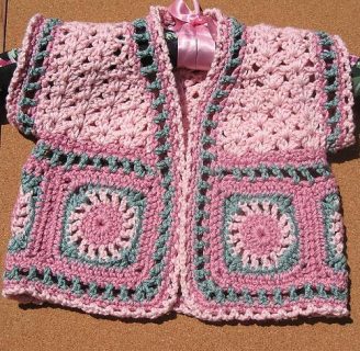 como hacer un chaleco en crochet para niña con grannys