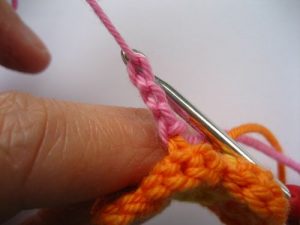 como hacer flores a crochet faciles-28